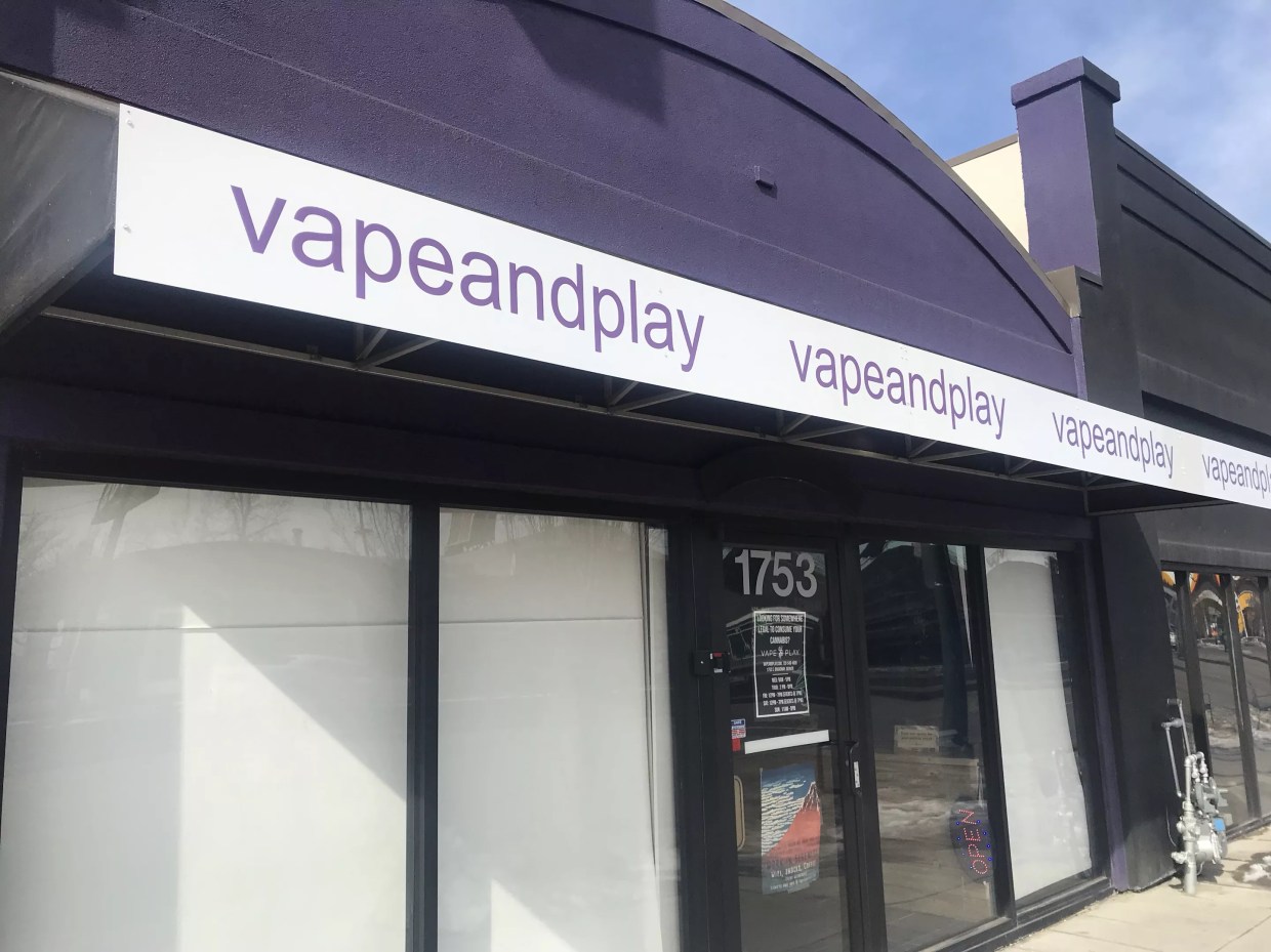 Vape and Play Cannabis Lounge Closes One Month After Opening