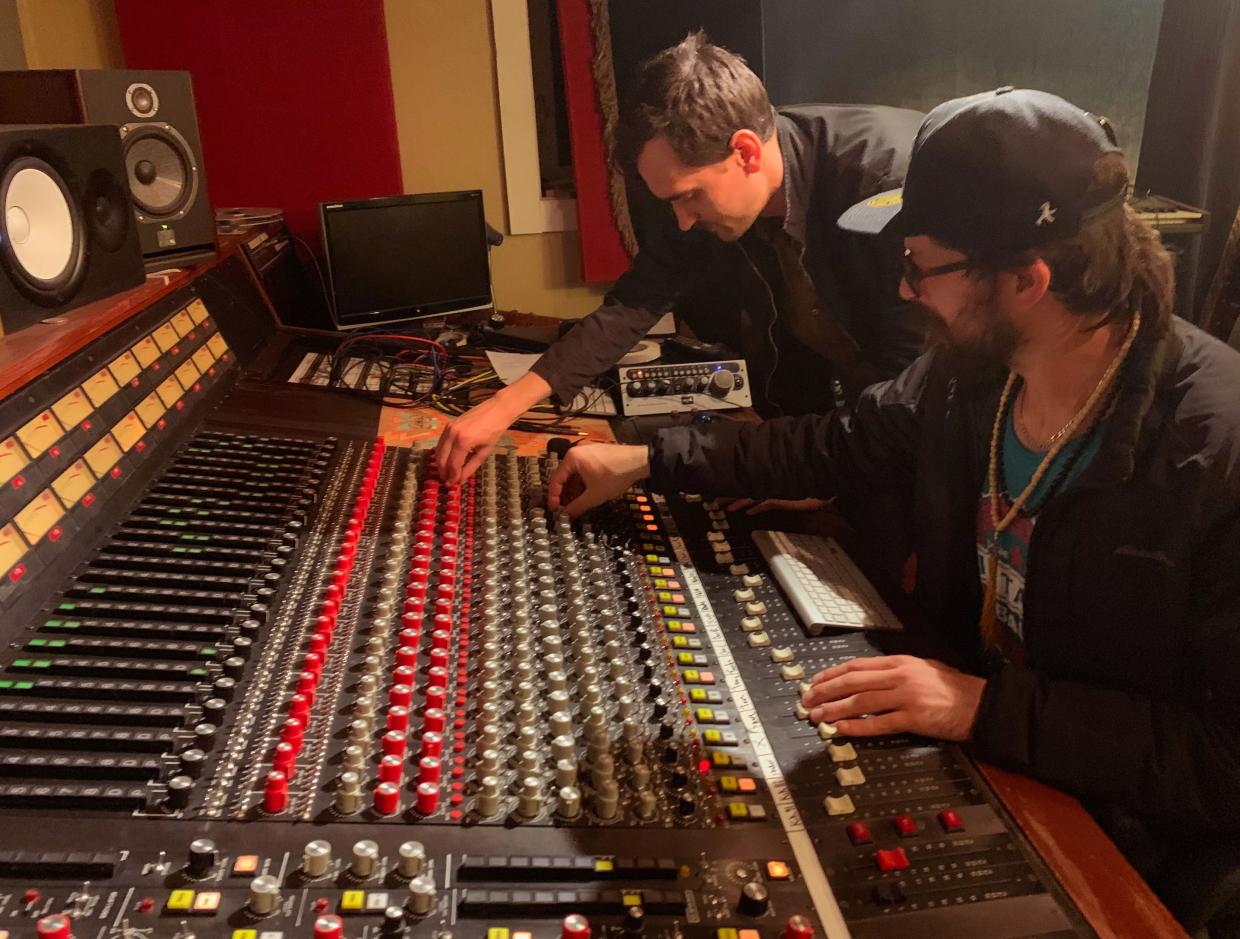 Catadawn Recording Studios Ditched Digital for ’70s Analog Gear