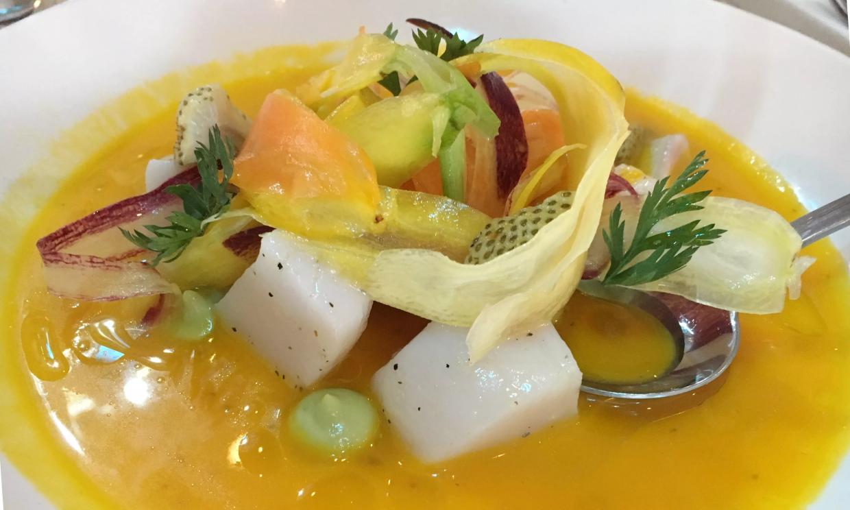 Lola Reopens With Complete Interior Overhaul and New Menu