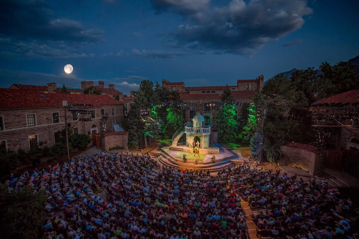 people gather for Colorado Shakespeare festival