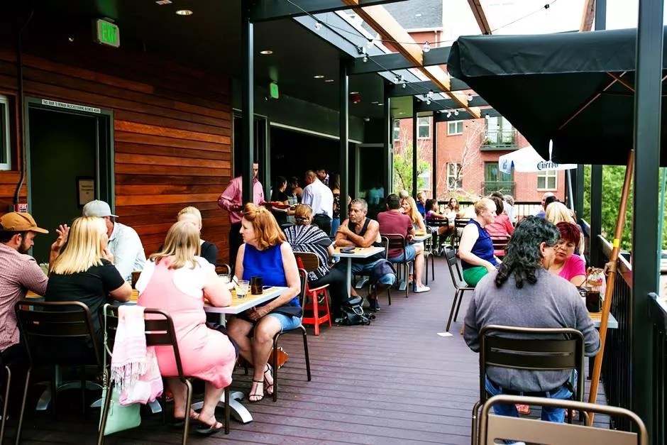 Las Delicias Loses a Link in Littleton