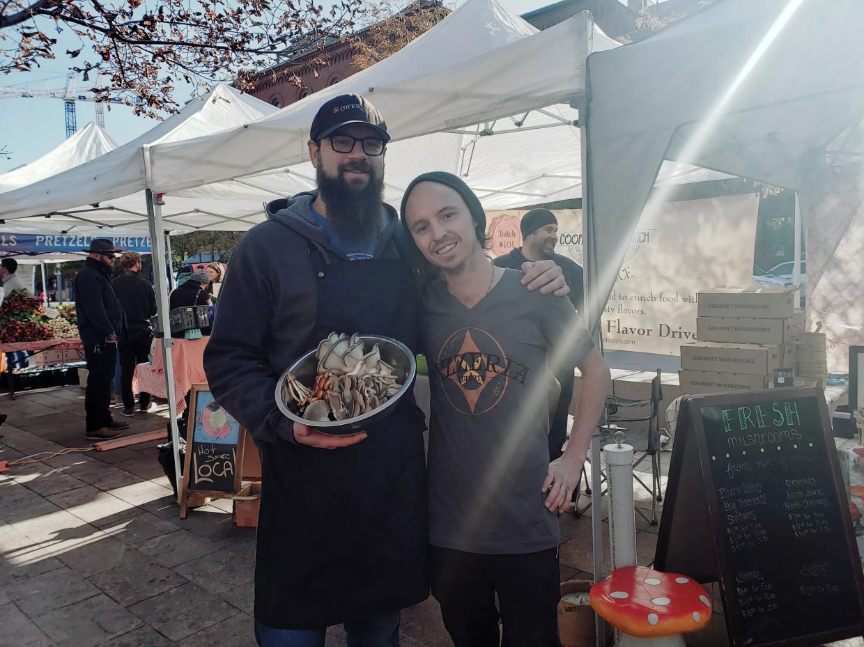 October Snow Adds Challenge to Farmers’ Market Cooking Demo