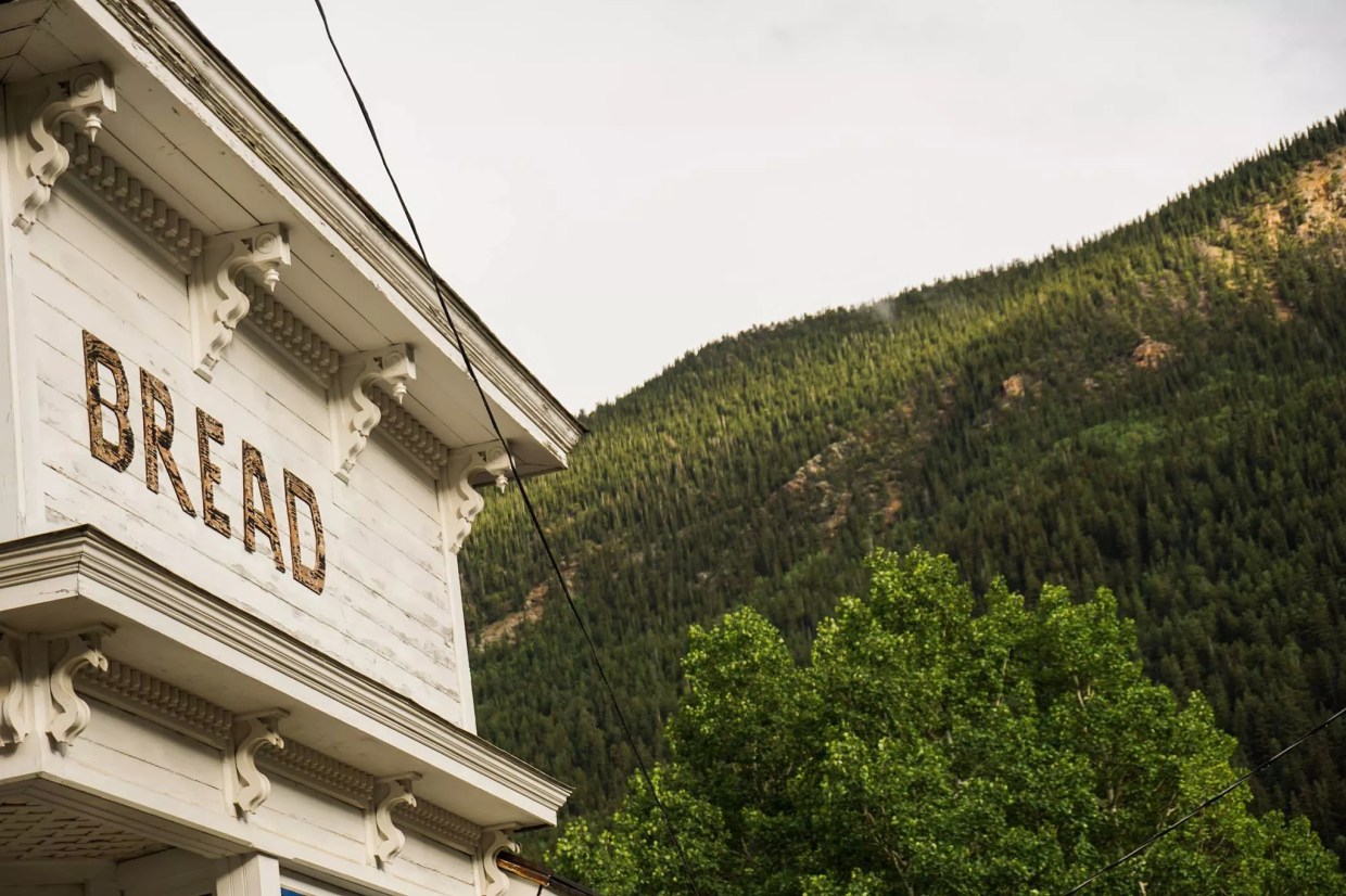 Ten Cozy Colorado Bars to Warm Up Your Winter