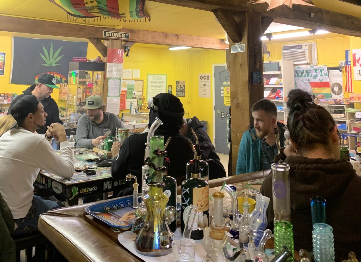 iBake Pot Club Won’t Close in January After All