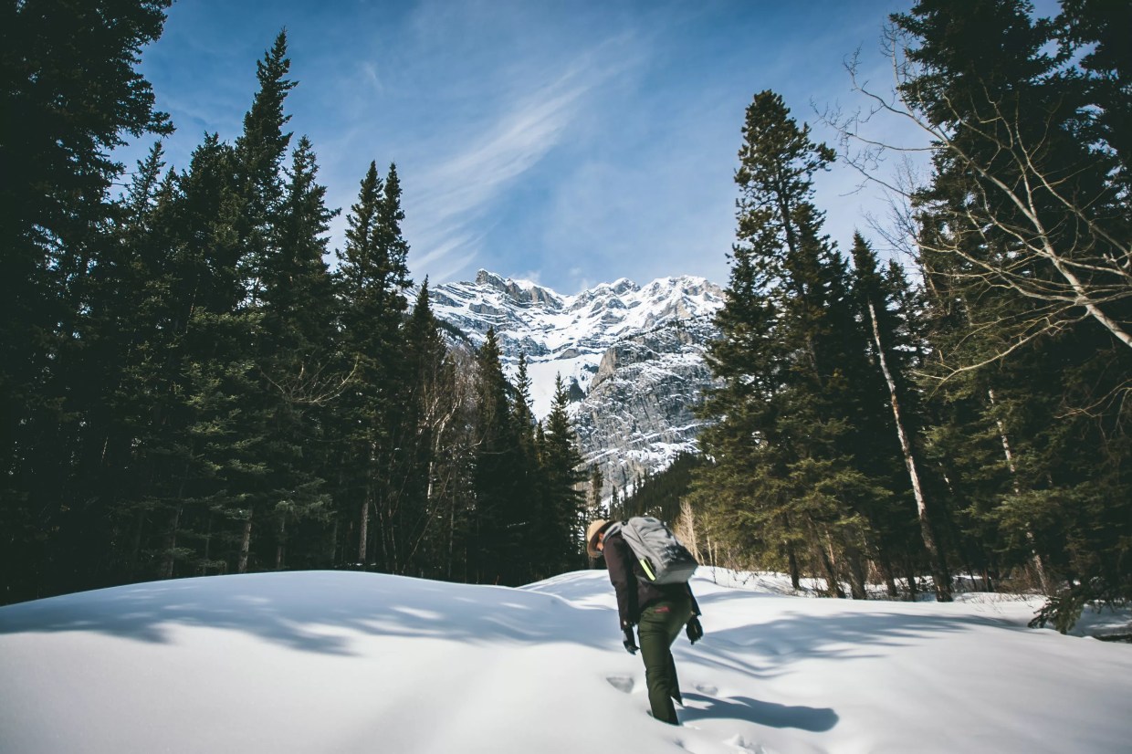 Ten All-Season Colorado Alpine-Lake Hikes