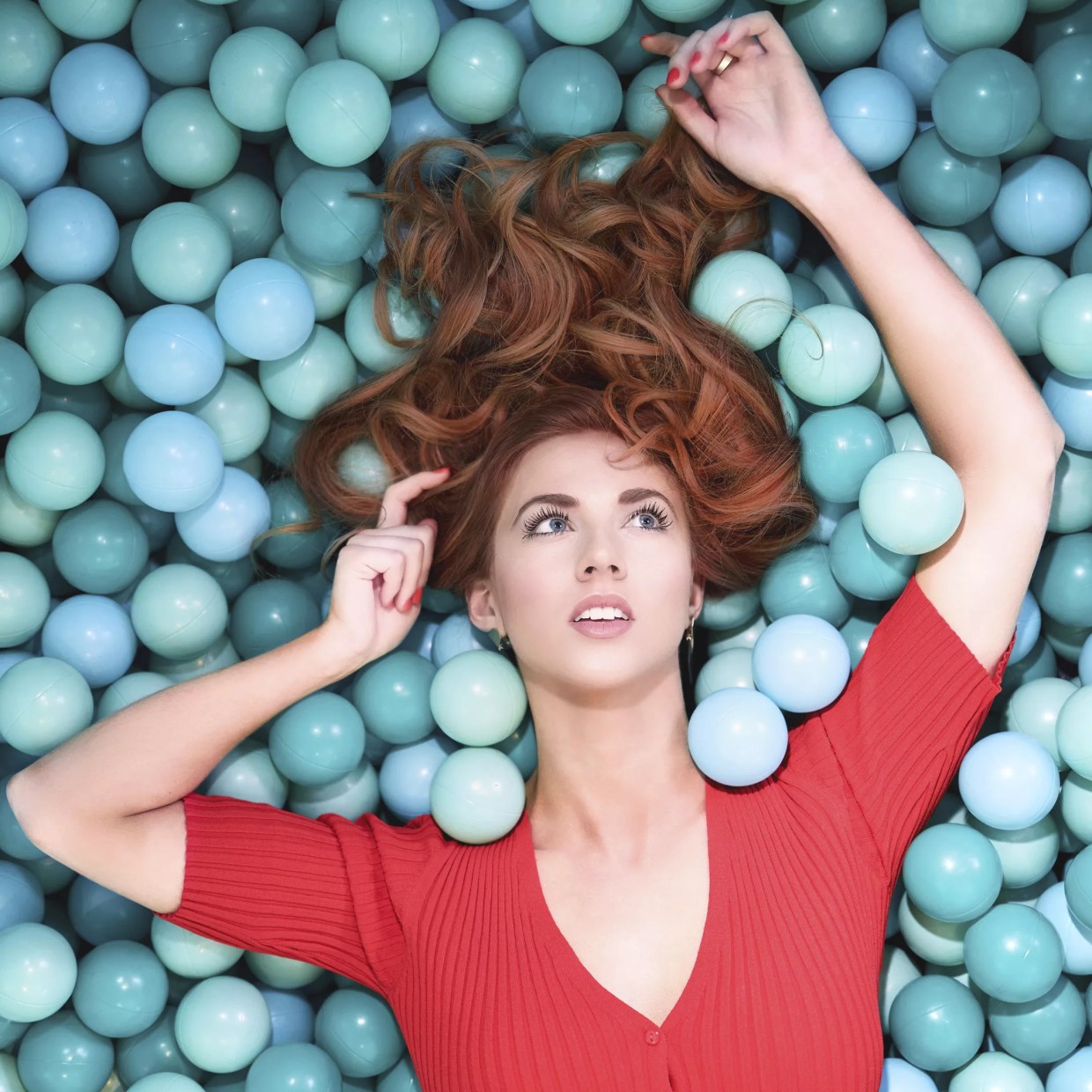 Denver-Born Nashville Singer Caitlin Quisenberry Is Feeling “Blue”