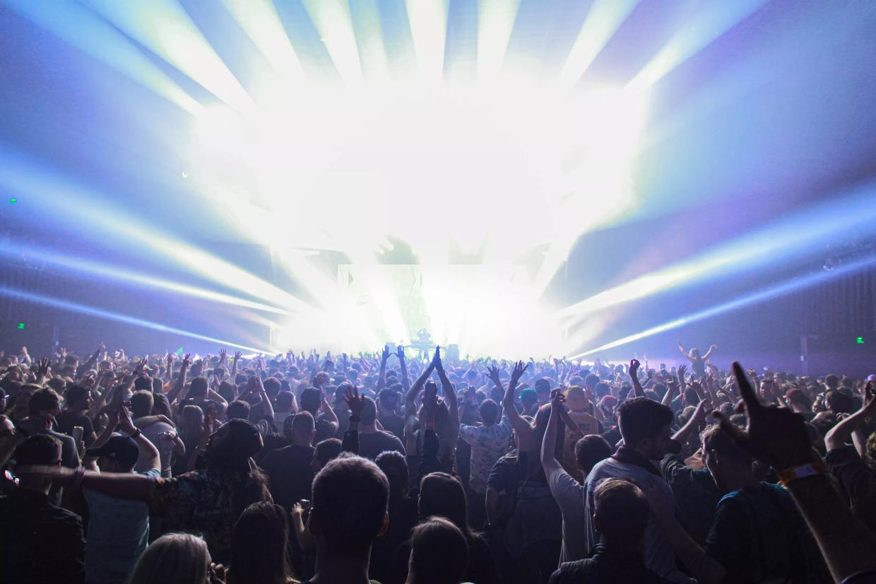 AEG, Live Nation Respond to Colorado’s 250-Capacity Event Cancellations