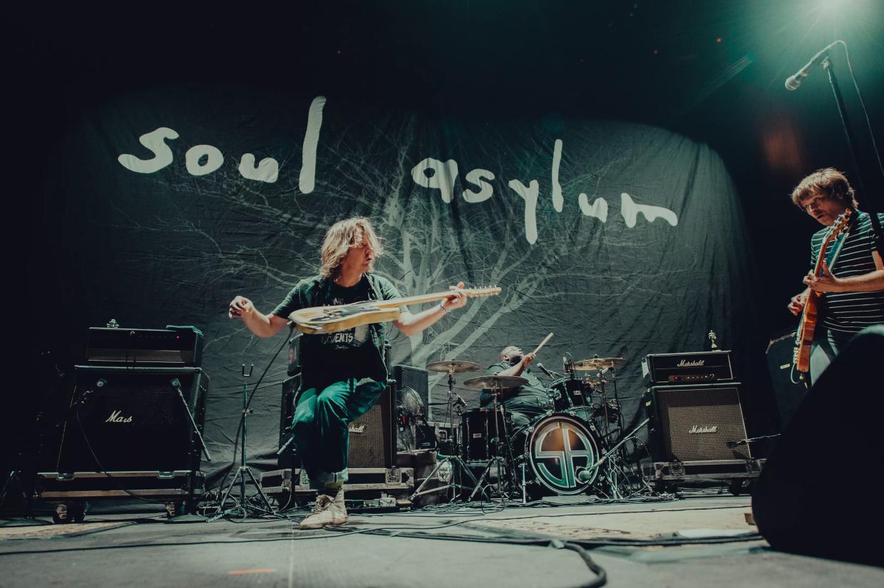 Soul Asylum’s Dave Pirner Takes Up Turntablism, Confounding Bandmates