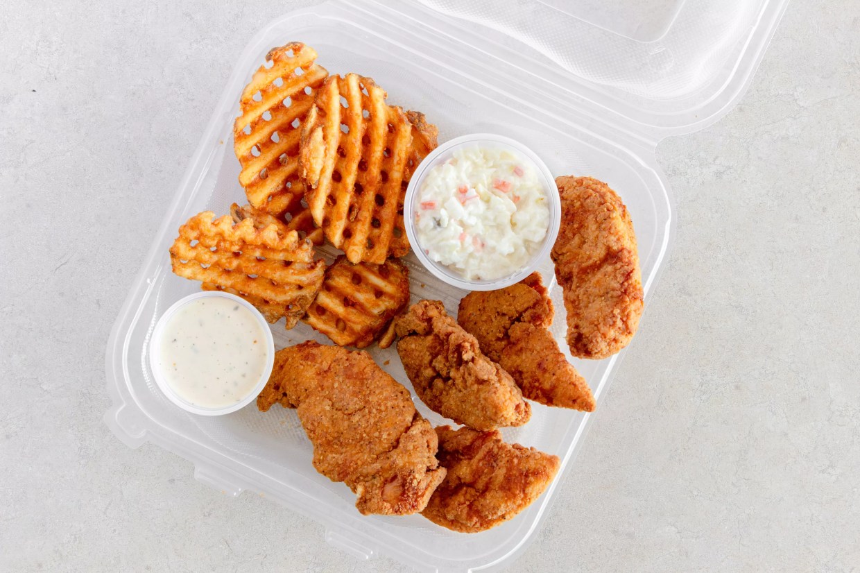 Every Restaurant and Bar Opening and Closing This Week