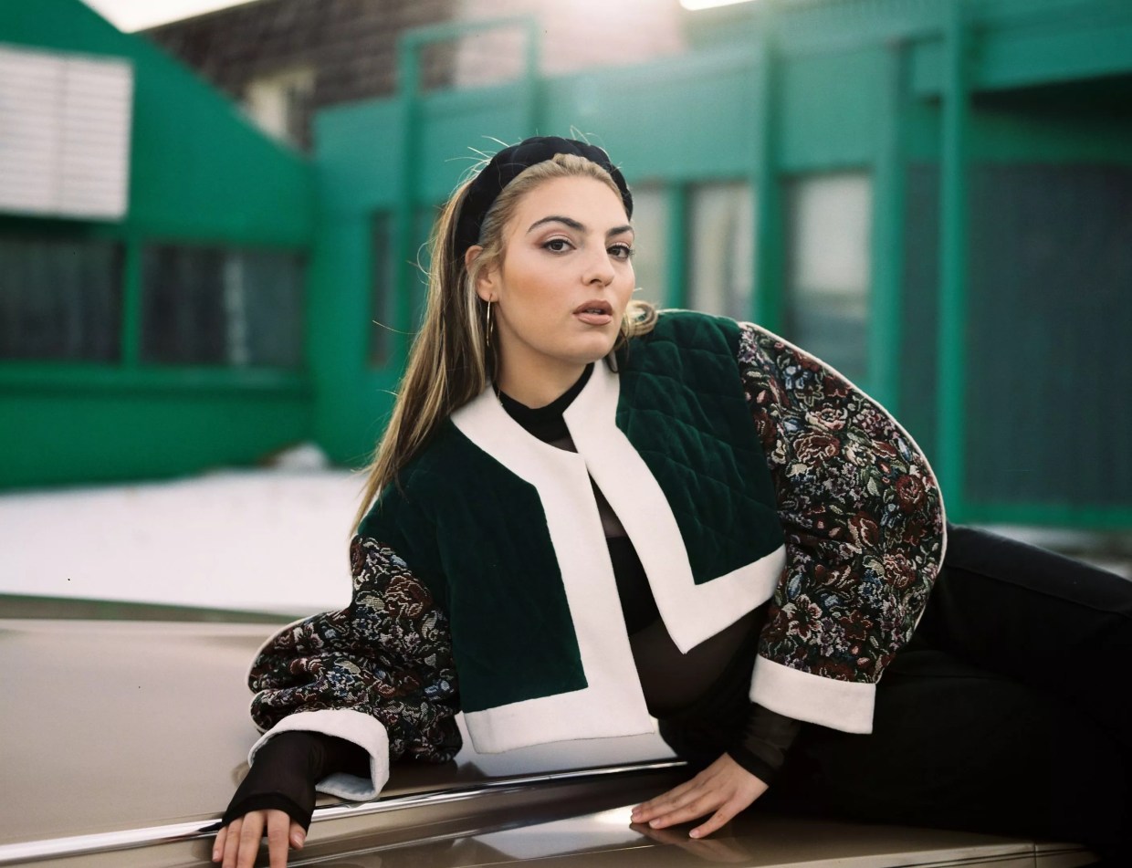 Have an Affair With YaSi’s Latest, an Unadulterated “Guilty” Pleasure