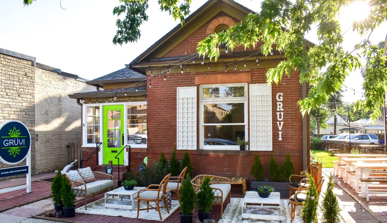 Zero-Proof Tasting Room Pops Up in Platt Park