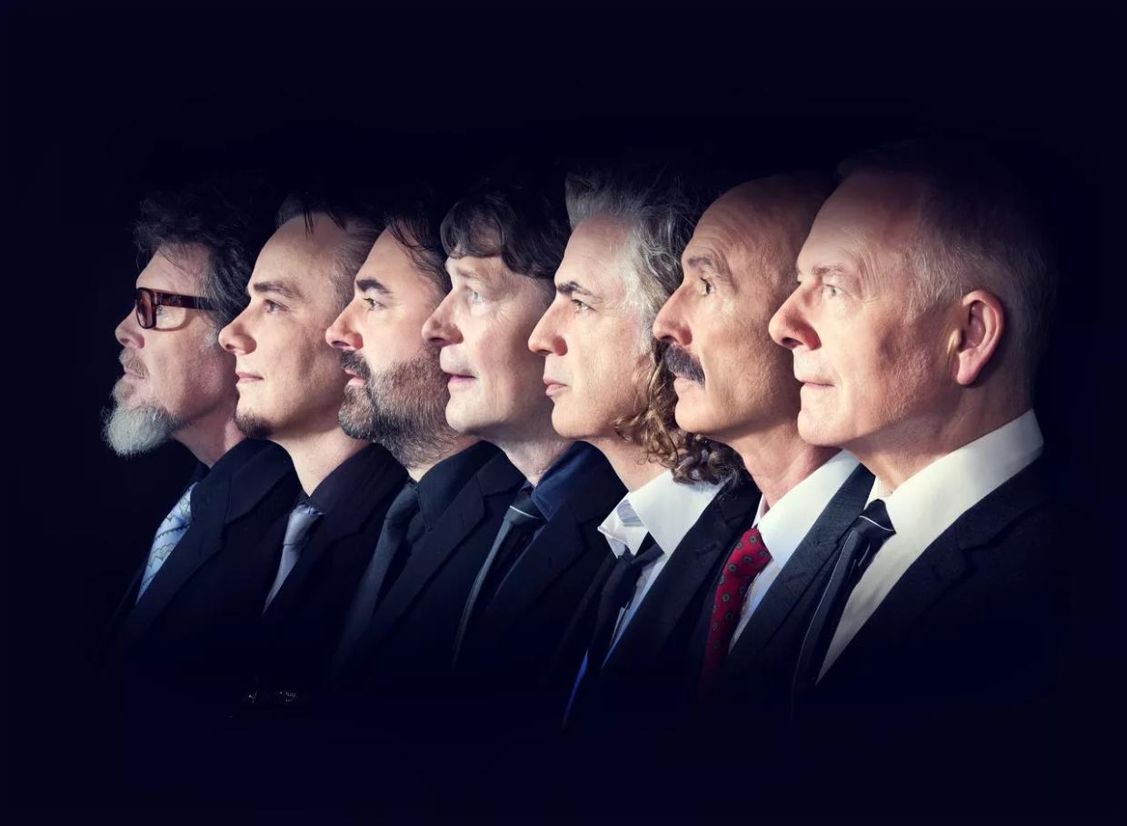 King Crimson Mines Five Decades of Music for Its Fiddler’s Green Gig