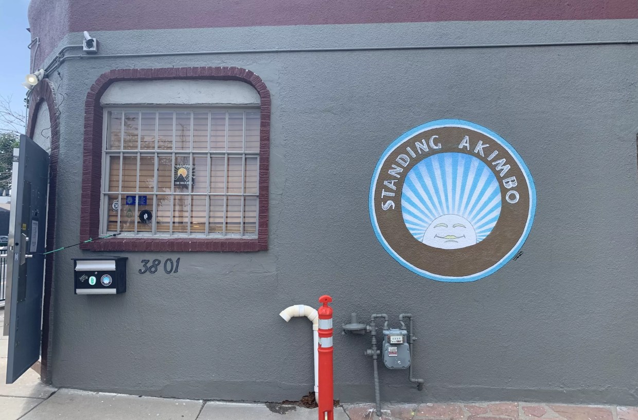 A Clarence Thomas Hat Tip Wasn’t Enough for Standing Akimbo