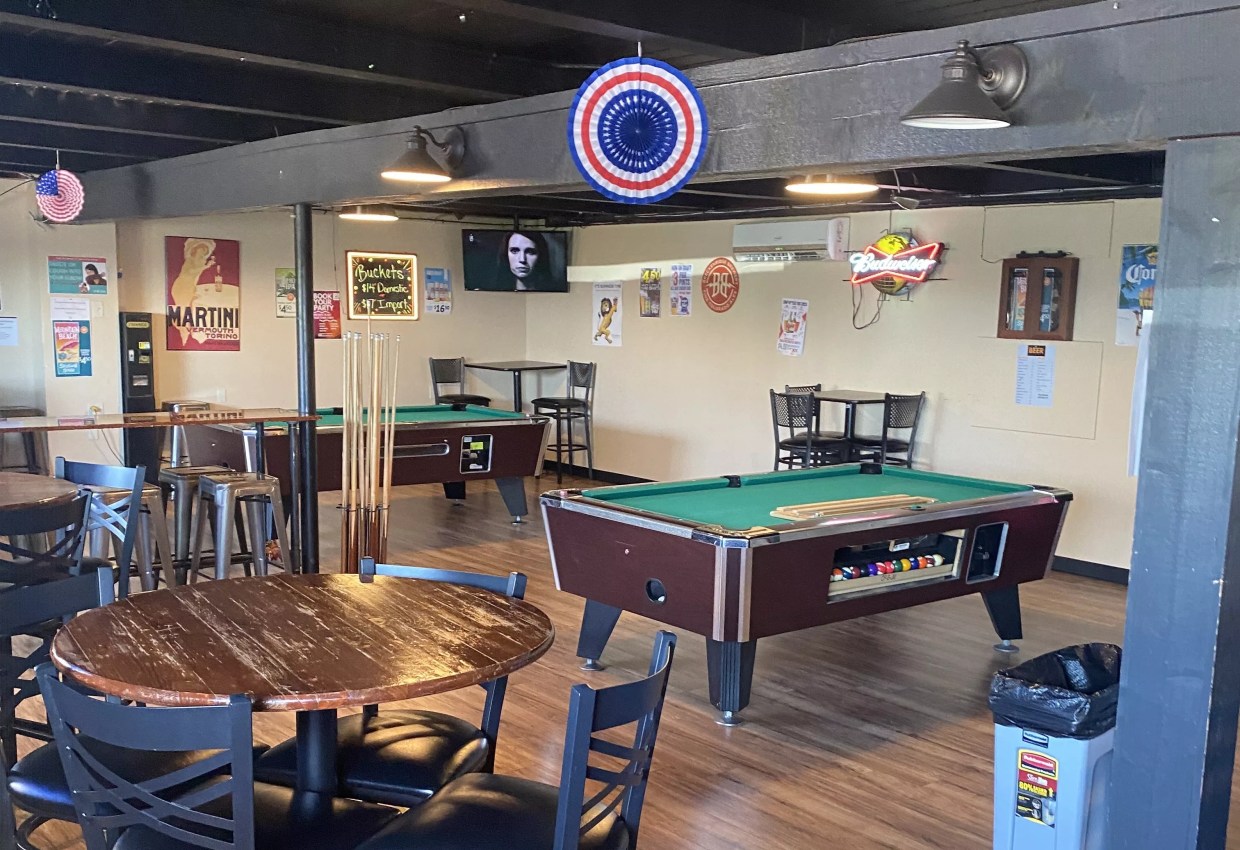 Marijuana Jazz Club to Replace Drunken Monkeys Tavern