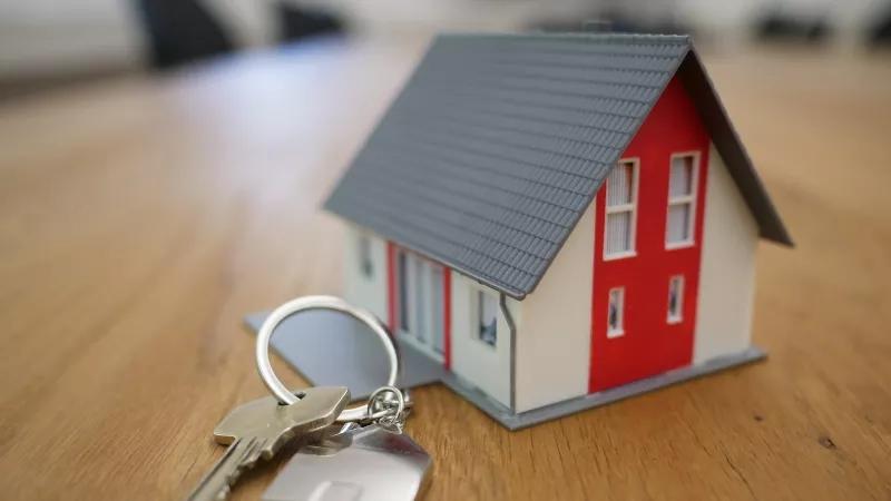 Homes in Denver Still Overvalued, Report Says