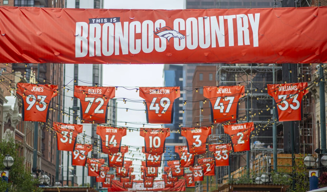 Photos: Fans Make Their Way to Mile High for a Cloudy Start to the Season