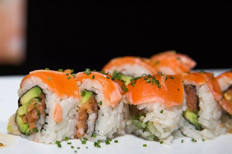 sushi roll