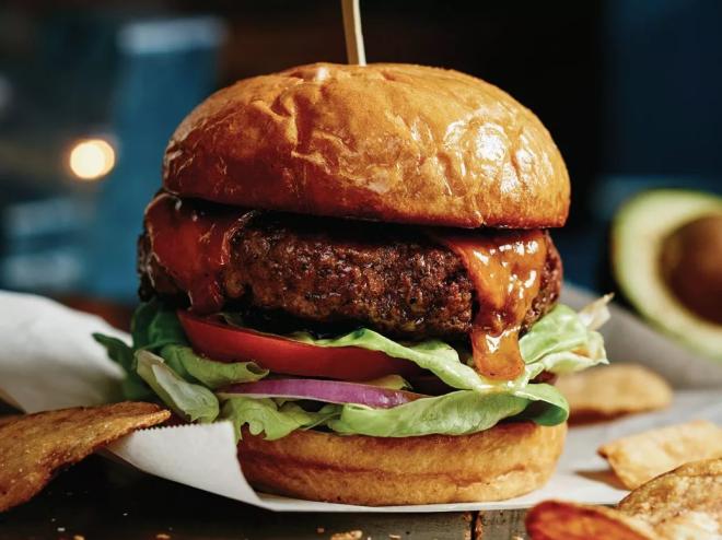 a cheeseburger