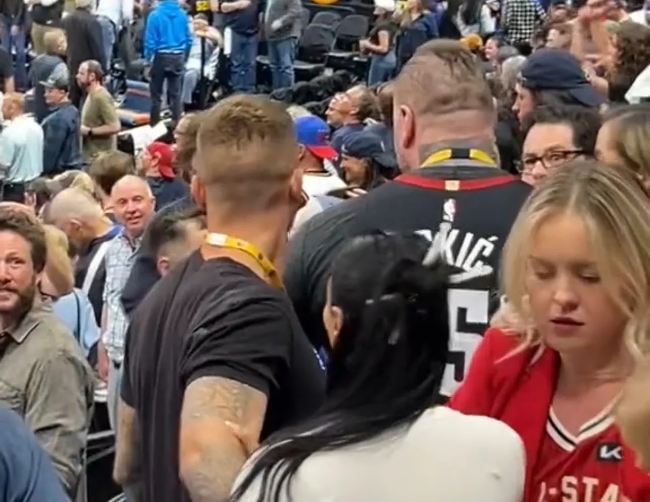 Brothers of NBA star Nikola Jokic in a fight at the Nuggets vs. Lakers game on April 22.