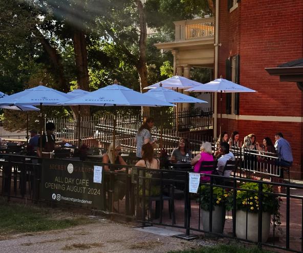 an outdoor cafe