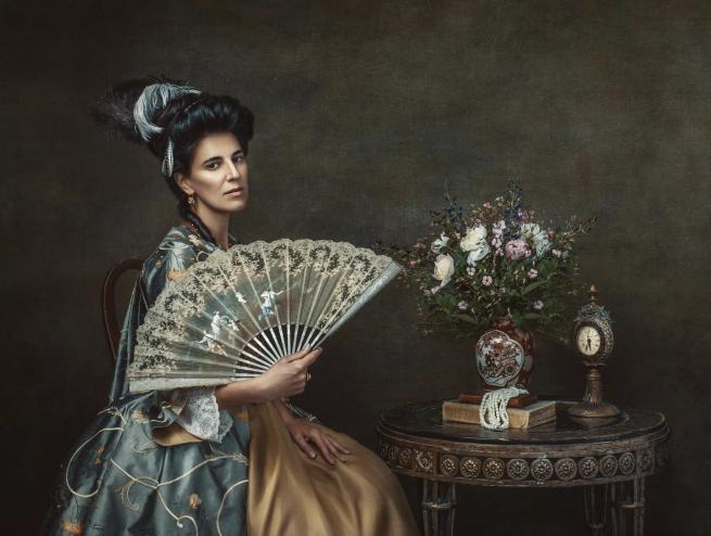 woman in victorian dress