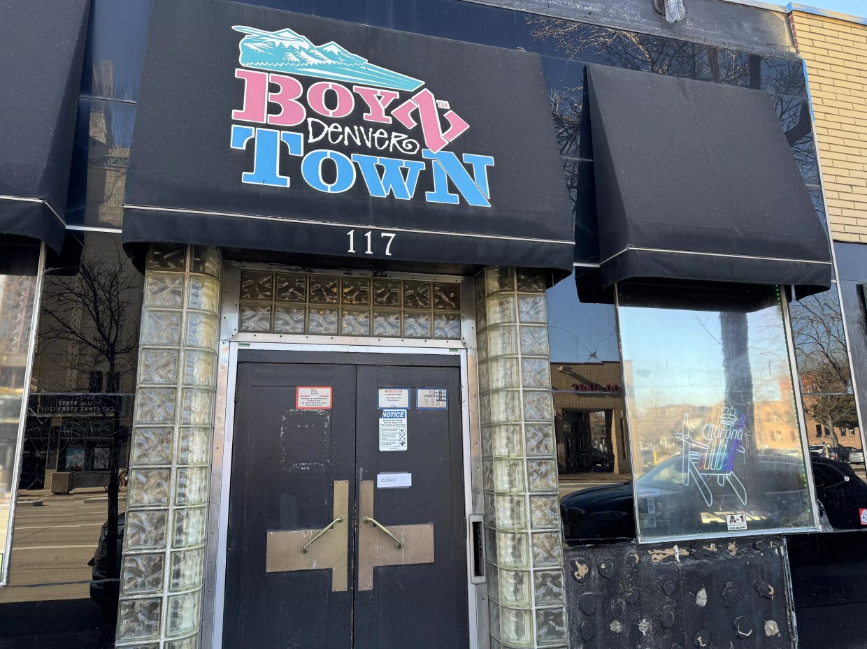 Denver gay bar Boyztown