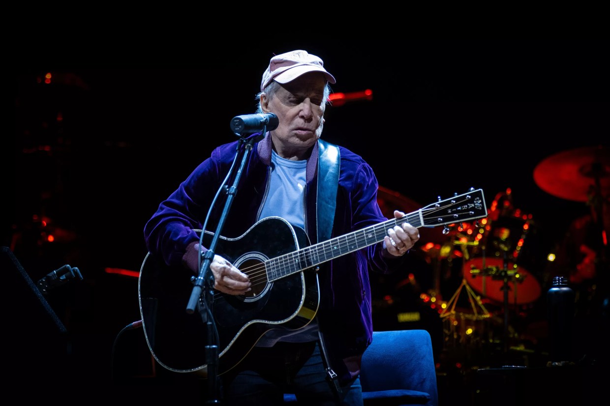 The Fighter Still Remains: Paul Simon Brings A Quiet Celebration to the Paramount