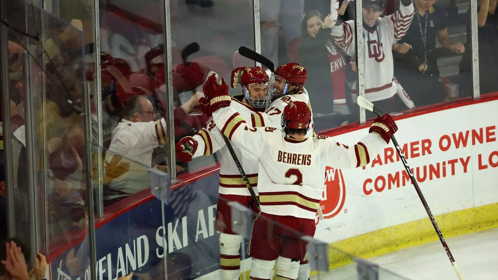 Denver Pioneers Hockey vs. Bentley Falcons Hockey