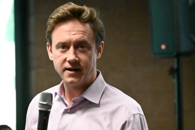 Mayor MIke Johnston